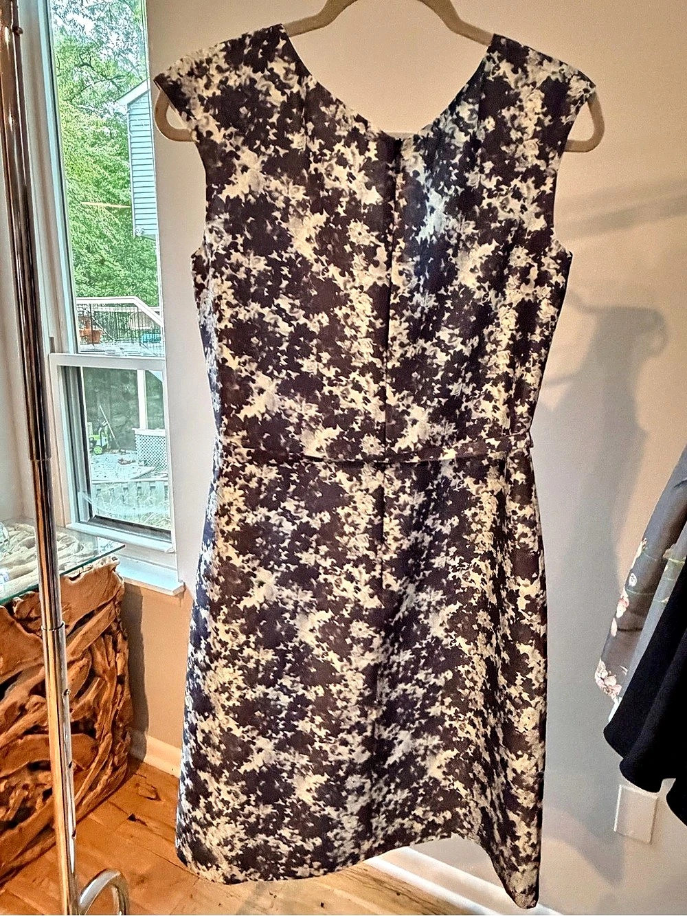 Hugo Boss Floral Midi Dress in Blue & White Size 28 Like New